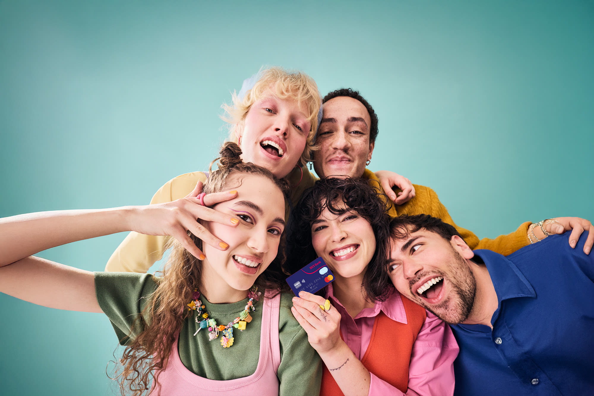 Mladi z BKS Mastercard - doživite finančno svobodo skupaj. Mladi z BKS Mastercard - doživite finančno svobodo skupaj.